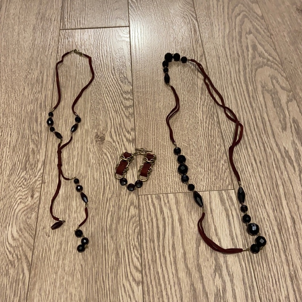 3 piece necklace and bracelet set